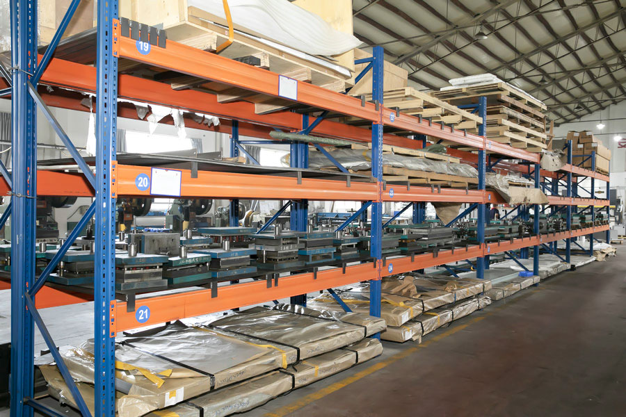 Rak Penyimpanan Acuan